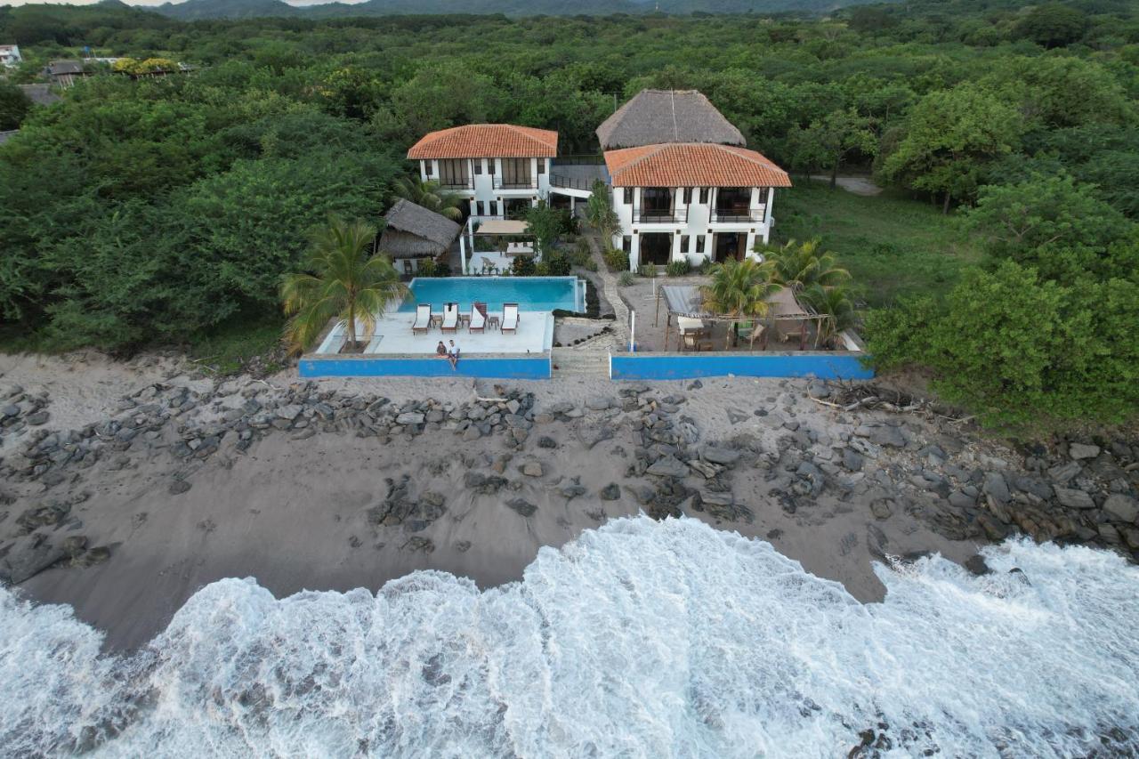 Costa Oeste Tola Buitenkant foto